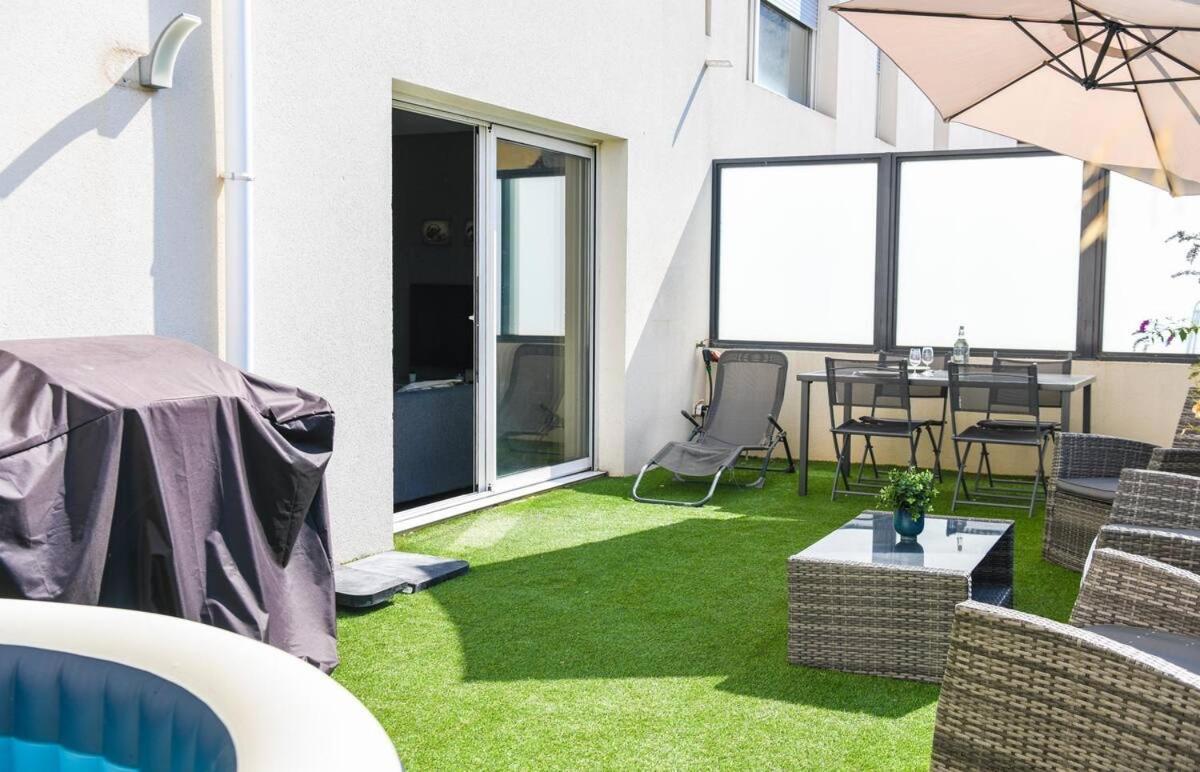 Superbe Appartement Avec Terrasse, Piscine & Parking Prive A Marseilles Buitenkant foto