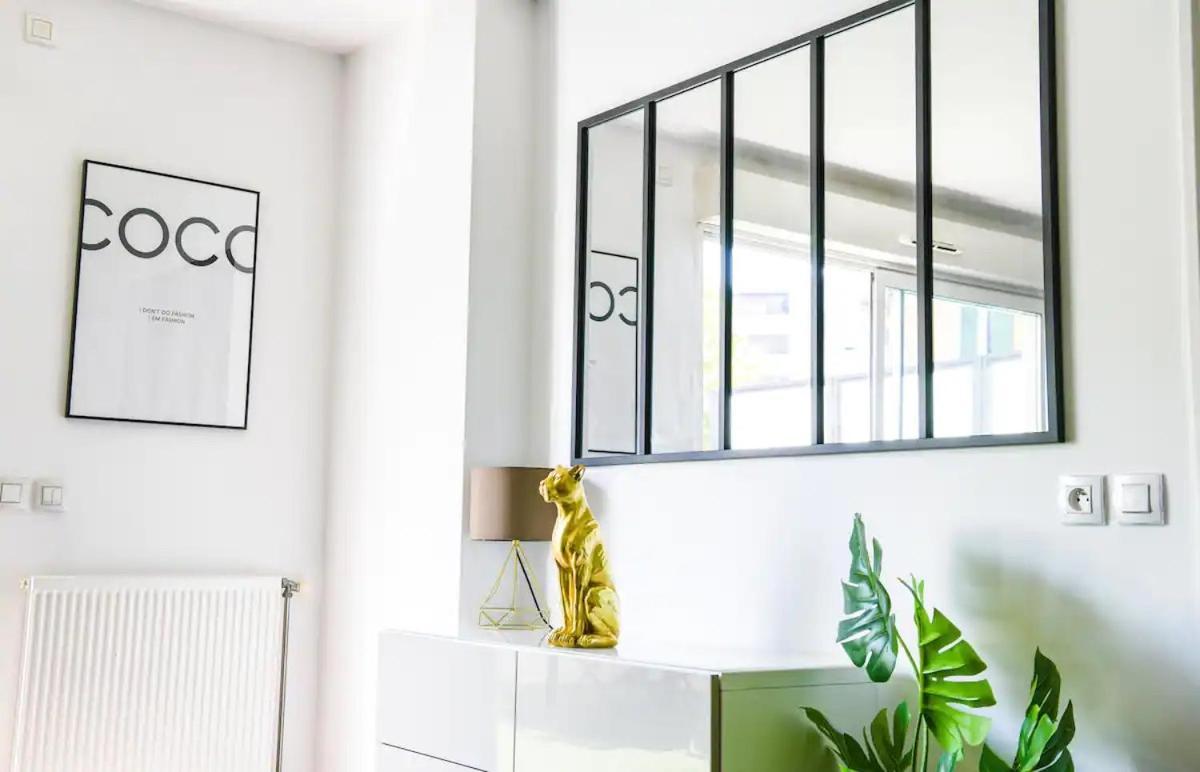 Superbe Appartement Avec Terrasse, Piscine & Parking Prive A Marseilles Buitenkant foto